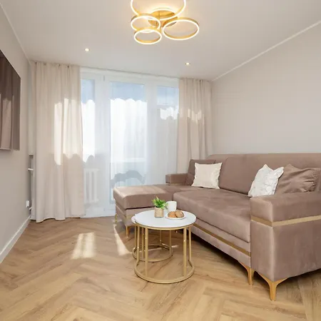 Apartment Tasteful Grzybowska Near Centre By Renters